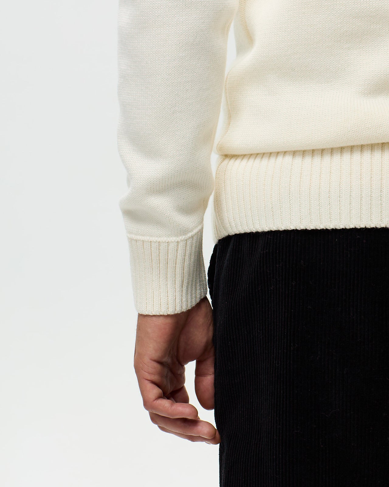 EZIO Sweater - Ecru