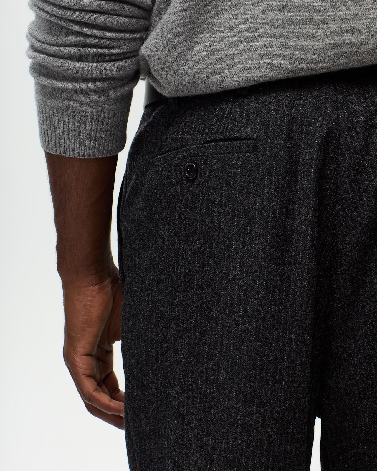 ALPHONSE Pants Striped – Anthracite Grey