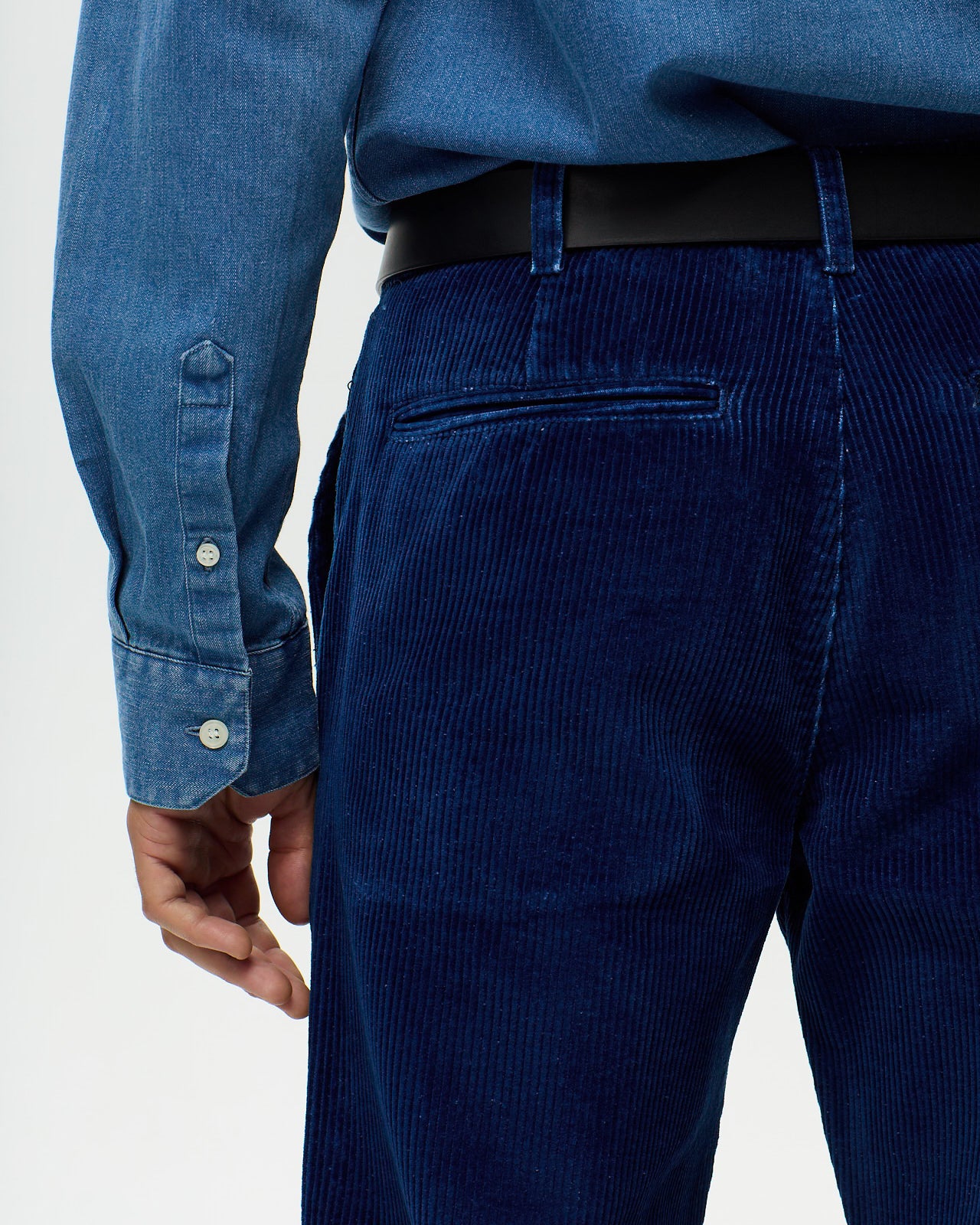 EMERSON Corduroy Chino – Medium Indigo