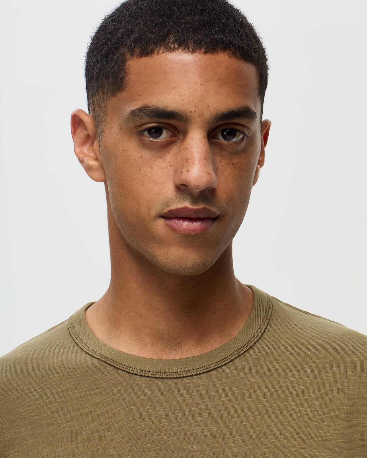 GARRET Slub T-shirt - Army Green