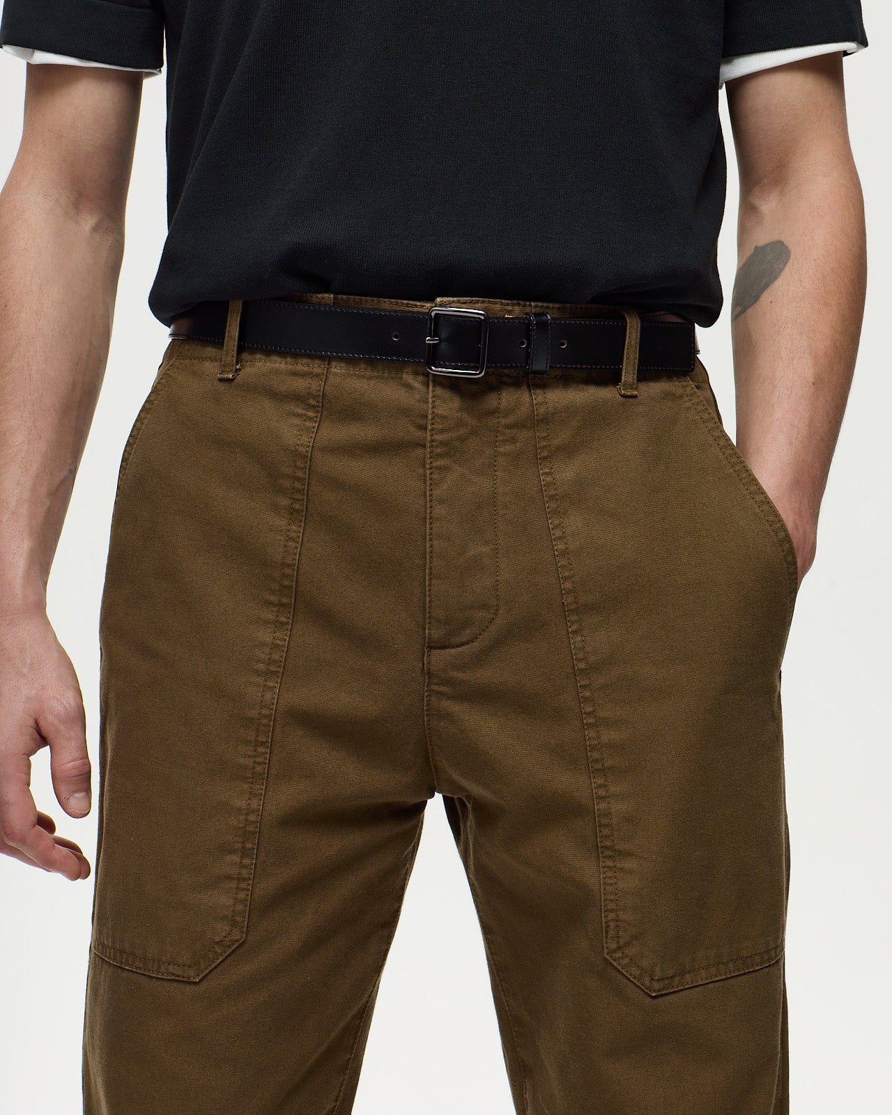 DUSTIN Pants - Military Khaki